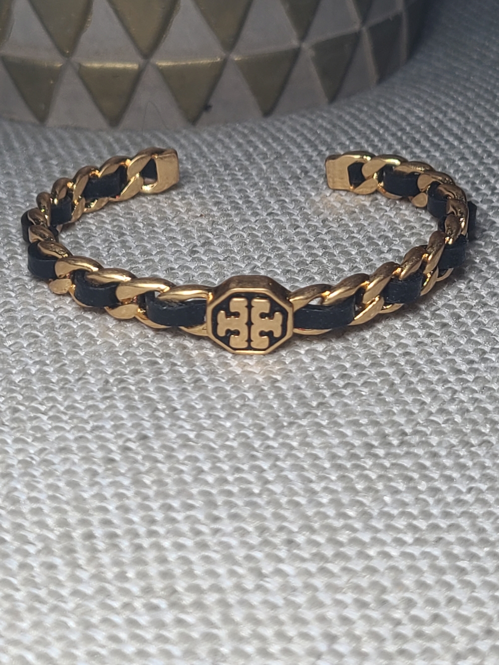 Tory Burch Woven Chain Bracelet | Black - Picture 6 of 9